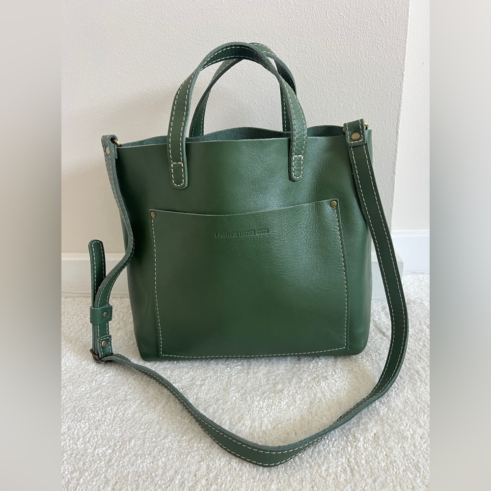 Portland Leather Medium Crossbody Tote Bag Purse Green NWOT